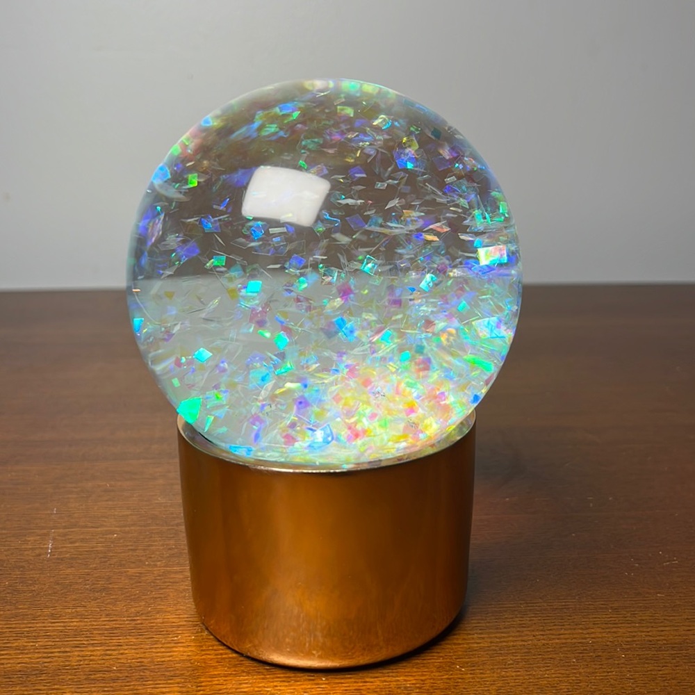 COOLSNOWGLOBES Confetti Globe